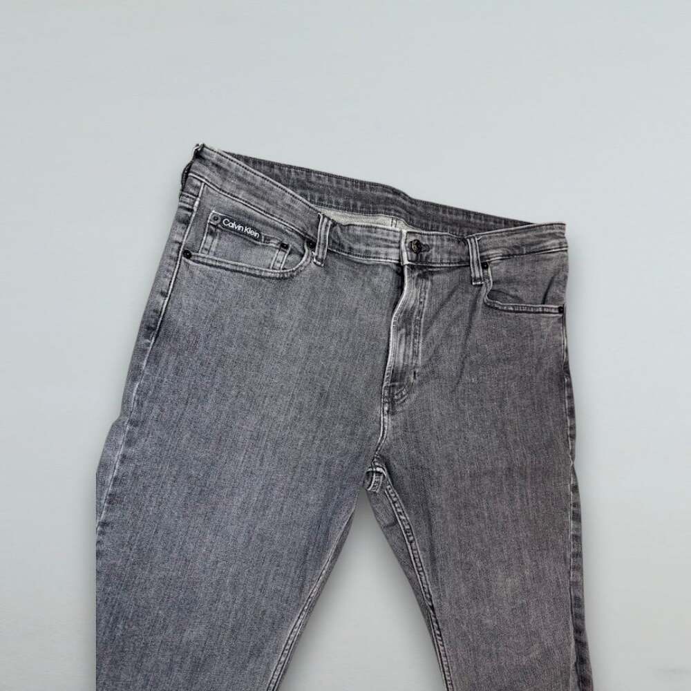 Men’s Slim Fit Gray Stretch Denim Jeans W38 L30 Distressed Pocketless Back - Picture 5 of 6